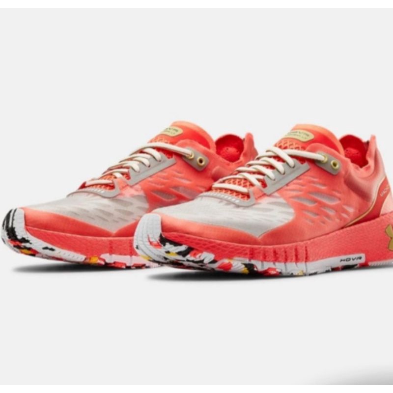 SEPATU LARI PRIA UA Hovr