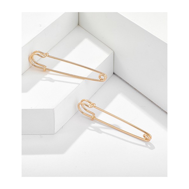 LRC Anting Tusuk Fashion Golden Geometric Alloy Paper Clip D64368