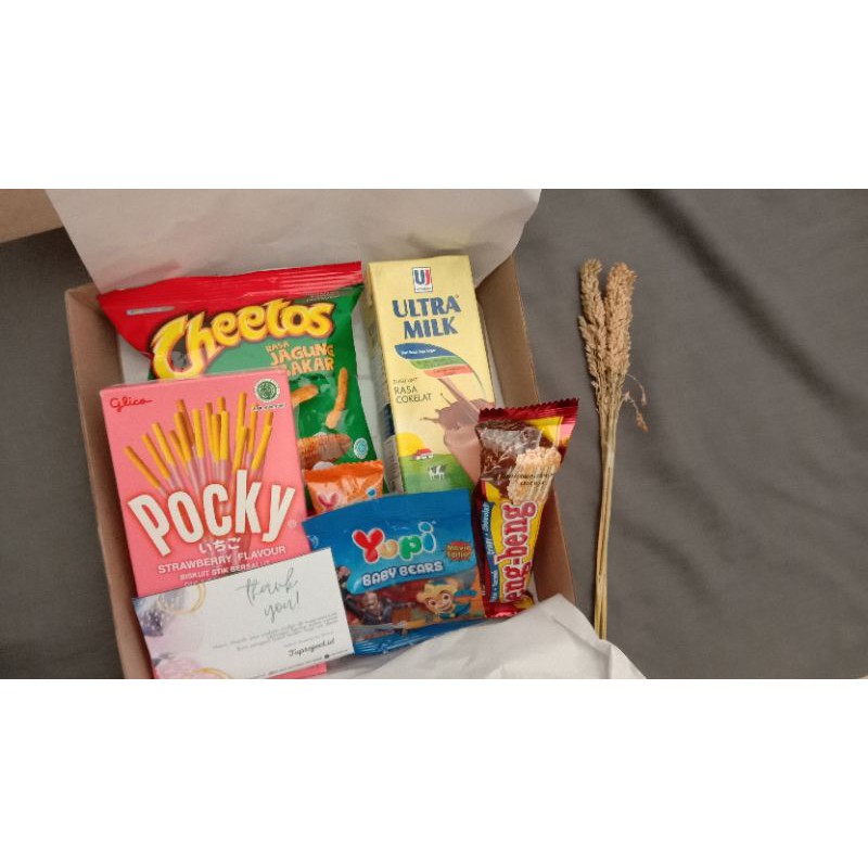 Snack box/ Gift box