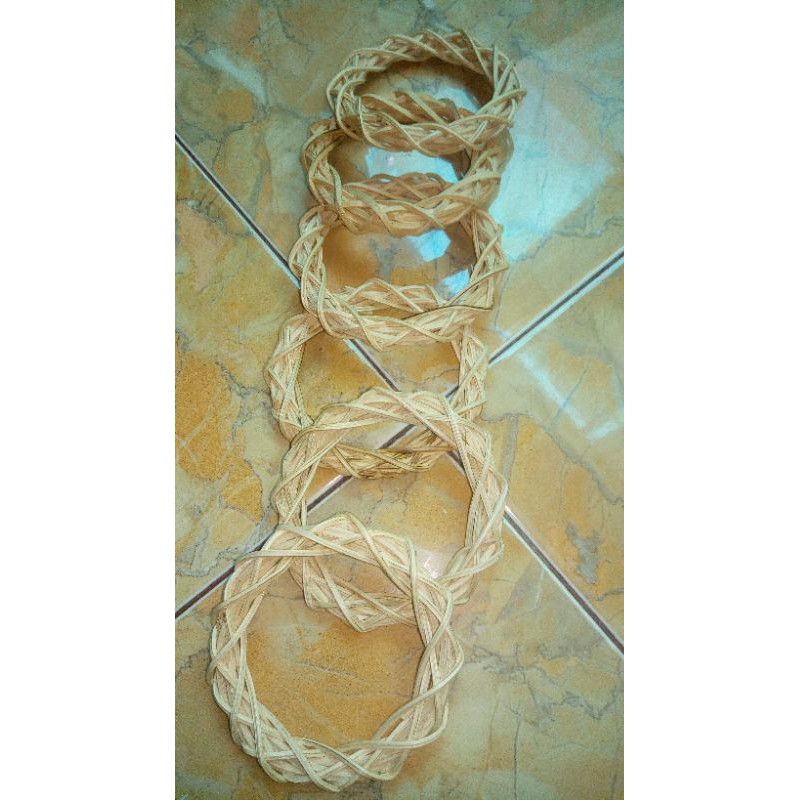 ring rotan 10cm(7 rb)
