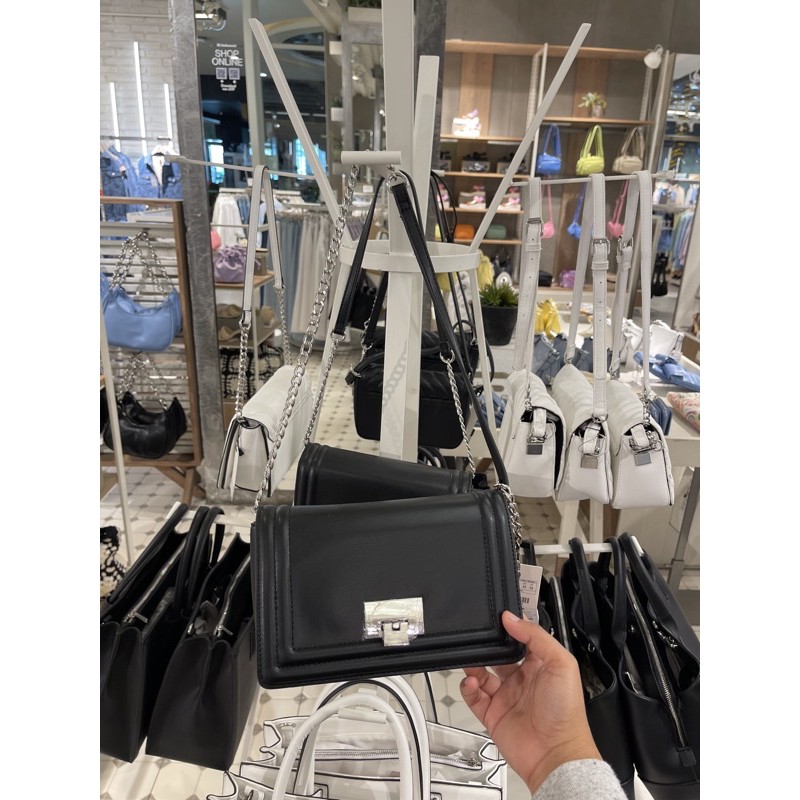 Stradivarius Bag / Tas Stradivarius slingbag