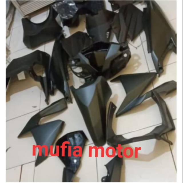 Body full Vario 150 old warna hitam dop