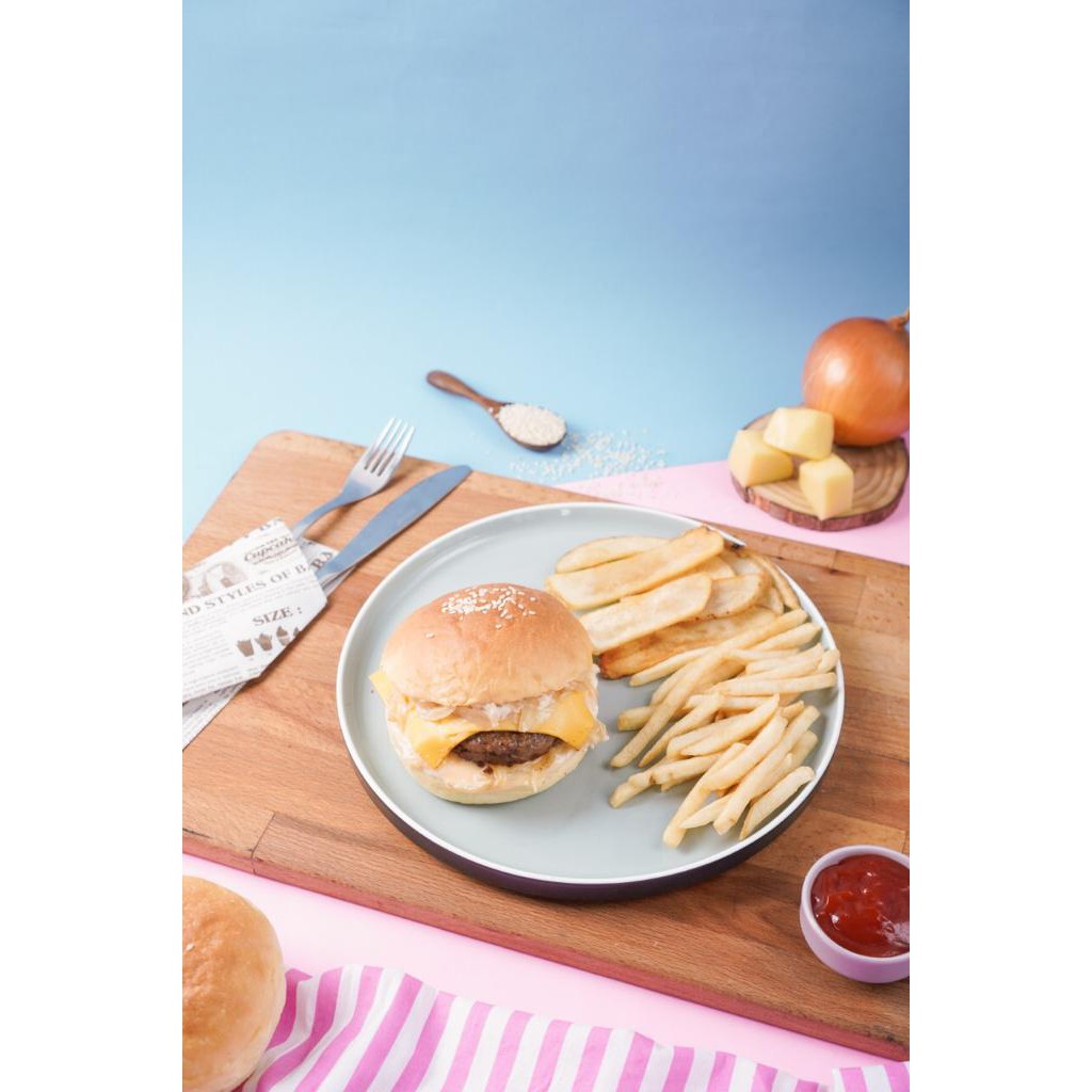 Classic Beef Burger With French Fries