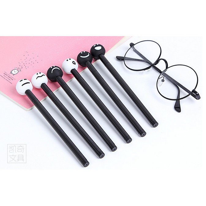 

Pulpen Gel Emoticon Black n White 0.5mm