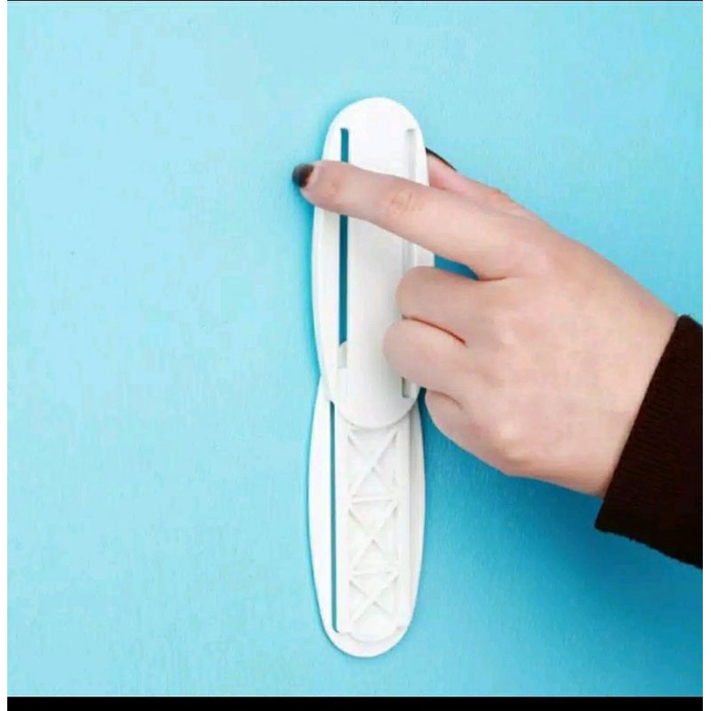 HOLDER GANTUNG UNIVERSAL - HOLDER COLOKAN STOP KONTAK AC REMOTE