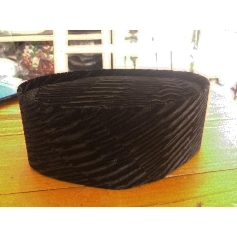 Peci Awing Lahore Hitam