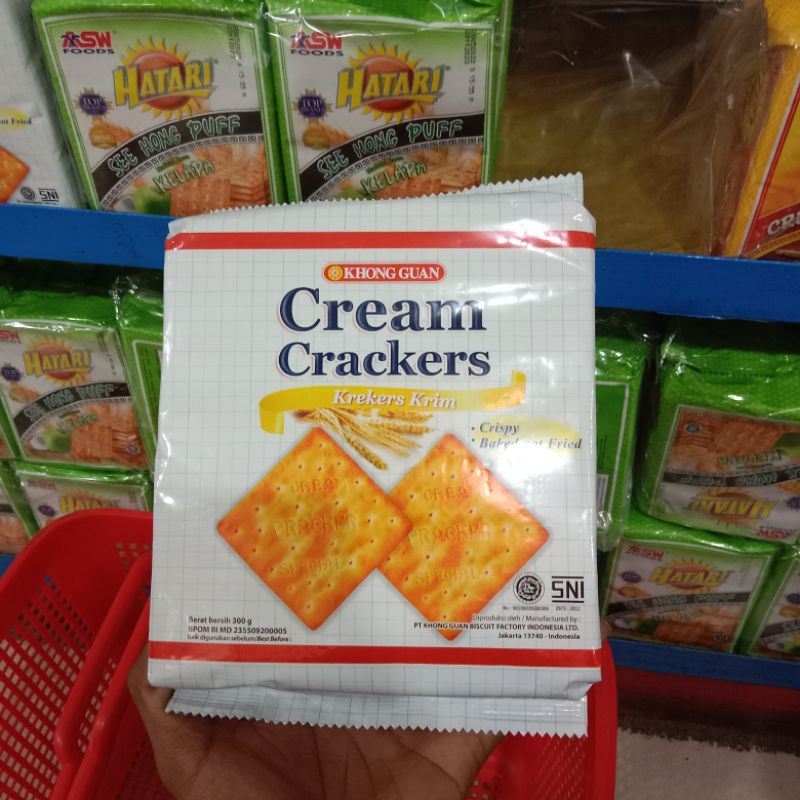 

Yummer l Snack camilan KG Cream Crackers