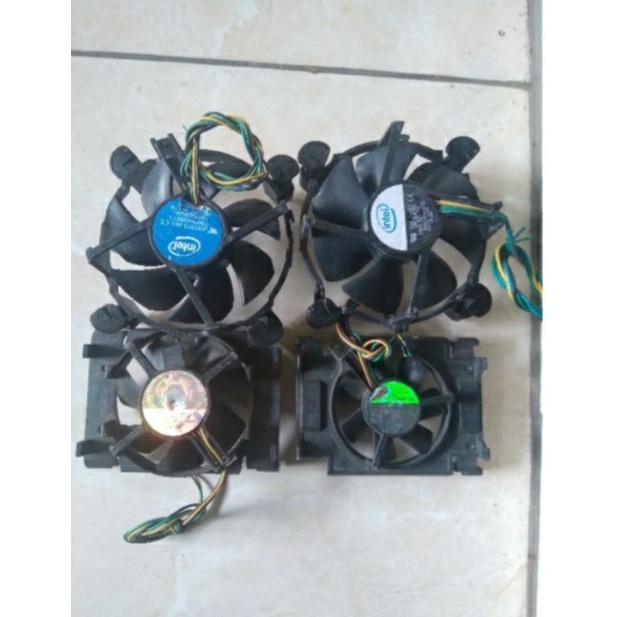 Fan Intel 12V Ada Dua parian 9x9cm dan 7X7 Campur Sangat Keceng