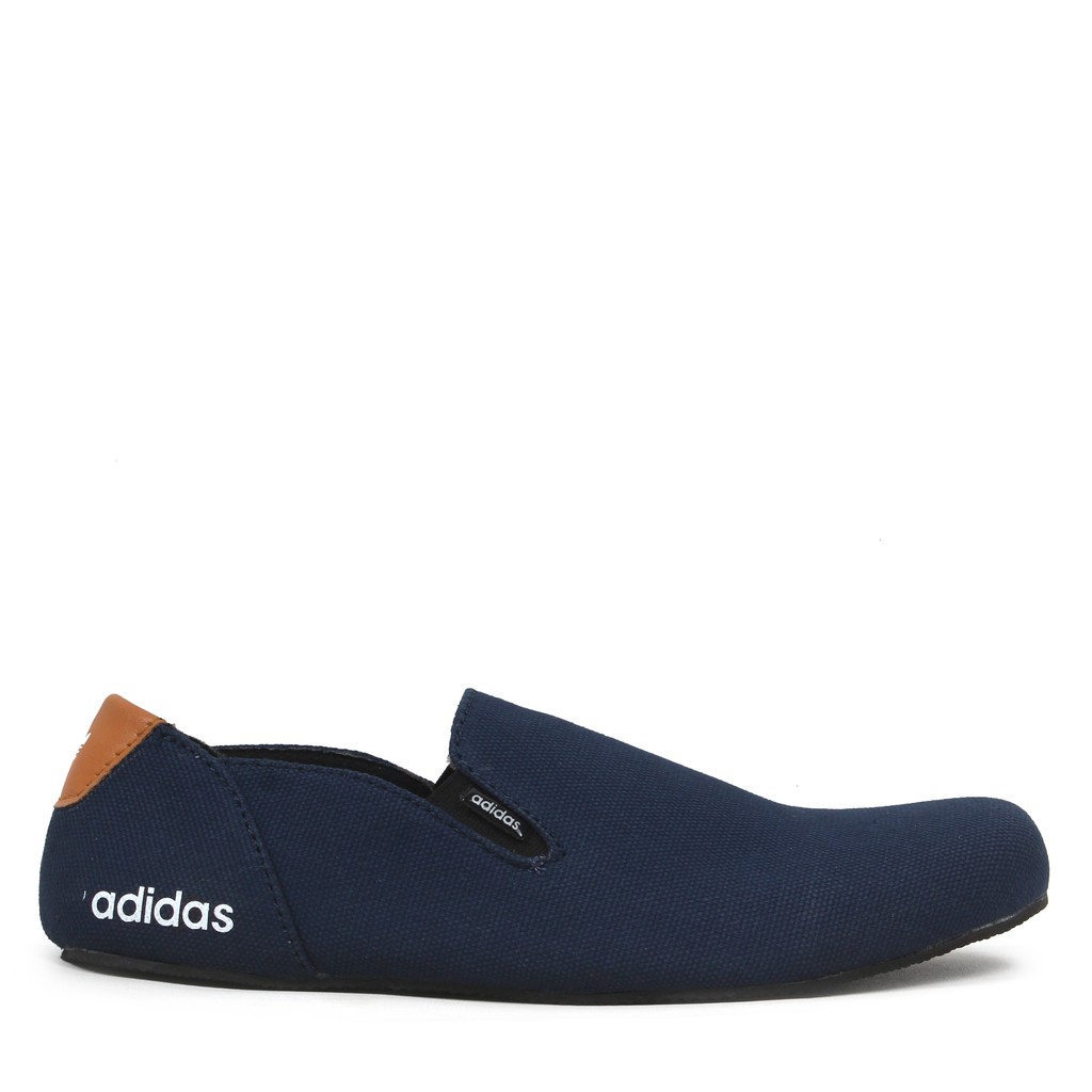 PROMO GILA!!SEPATU PRIA SLIP ON ADIDAS SIMPLE SEPATU KASUAL TERMURAH JALAN SANTAI