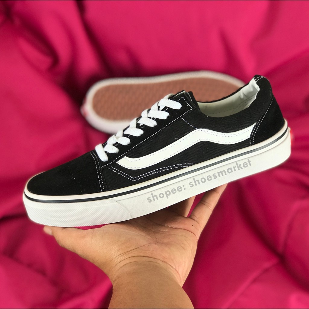 OBRAL SEPATU VANS OLDSKOOL CLASSIC BLACK WHITE