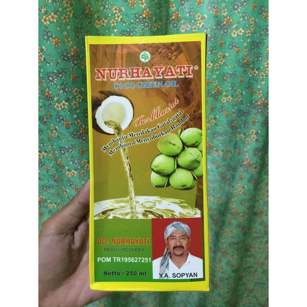 

Nurhayati Minyak Kelapa Hijau (250ml)
