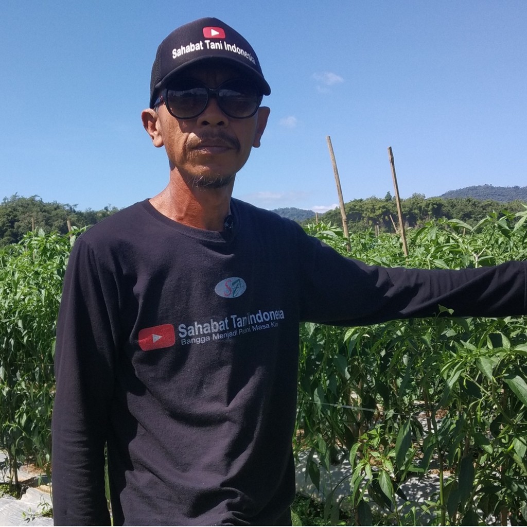 Topi merchandise "Sahabat Tani Indonesia"