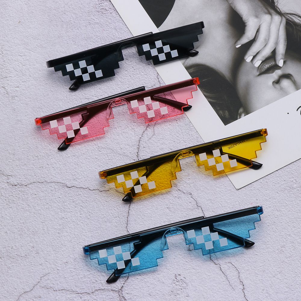 ROW Retro Thug Life Sunglasses Gift Favors Pixel Mosaic Sunglasses Birthday/Party Fashion Men &amp; Women Cosplay Gamer Robot Sunglasses