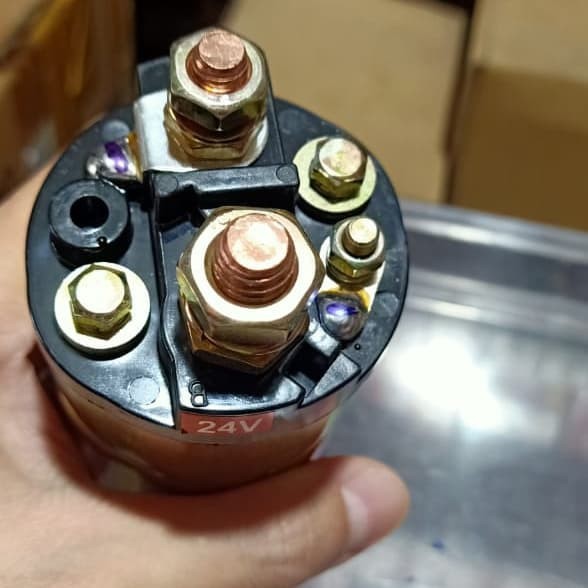 Solonoid Switch Starter Isuzu 8V 24V