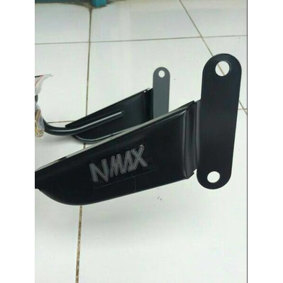 Breaket Plat Nomor Motor Yamaha N-MAX Besi Tebal Warna Hitam Murah..