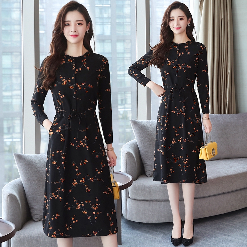 Gaun Maxi Wanita dengan Model Lengan Panjang dan Ukuran Gaun Maxi Wanita dengan Model Lengan Panjang dan Ukuran