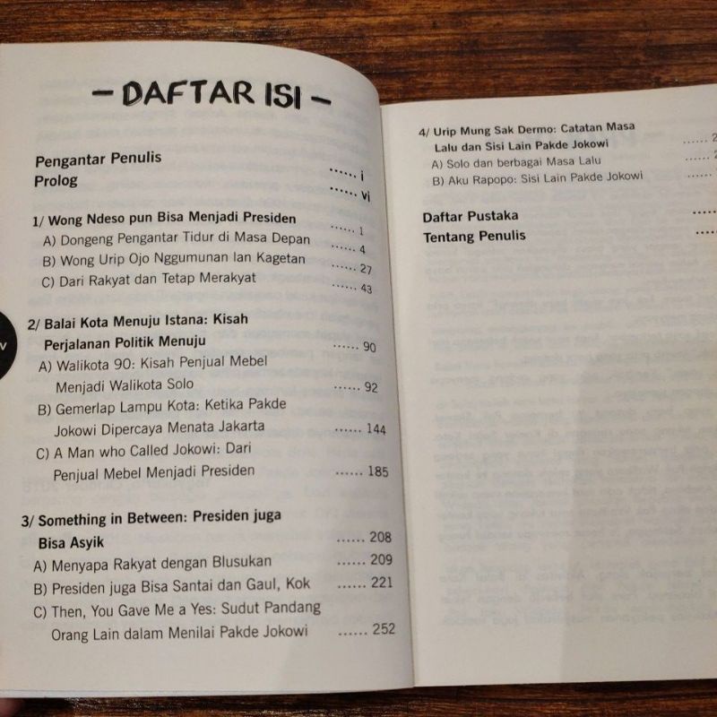 RB BUKU TOKOH : Jokowi; dari rakyat dan tetap merakyat : BUKU BIOGRAFI / BUKU JOKOWI / BUKU JOKO