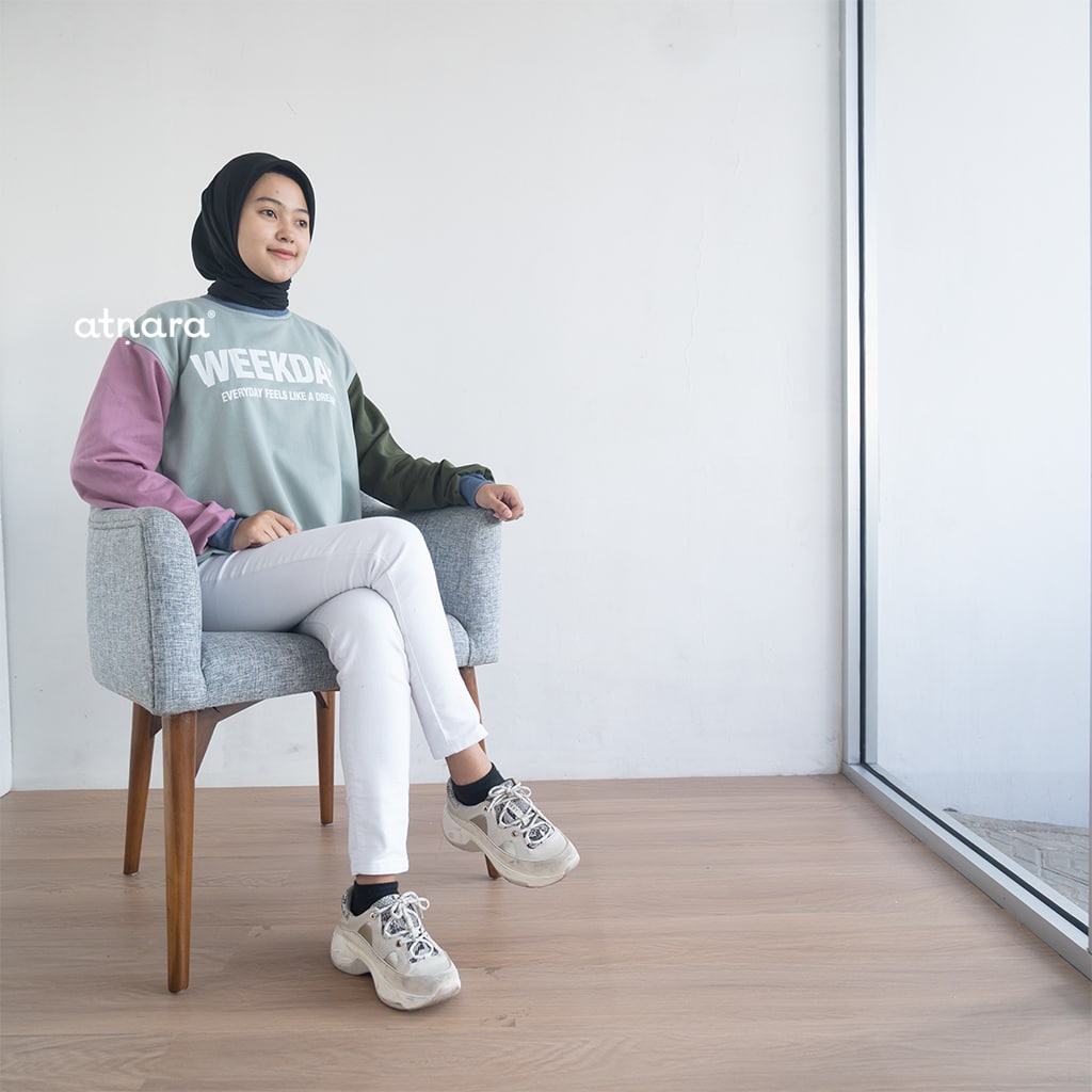 Nara Grosir - Weekday XXL Sweater l Sweater Pria dan Wanita