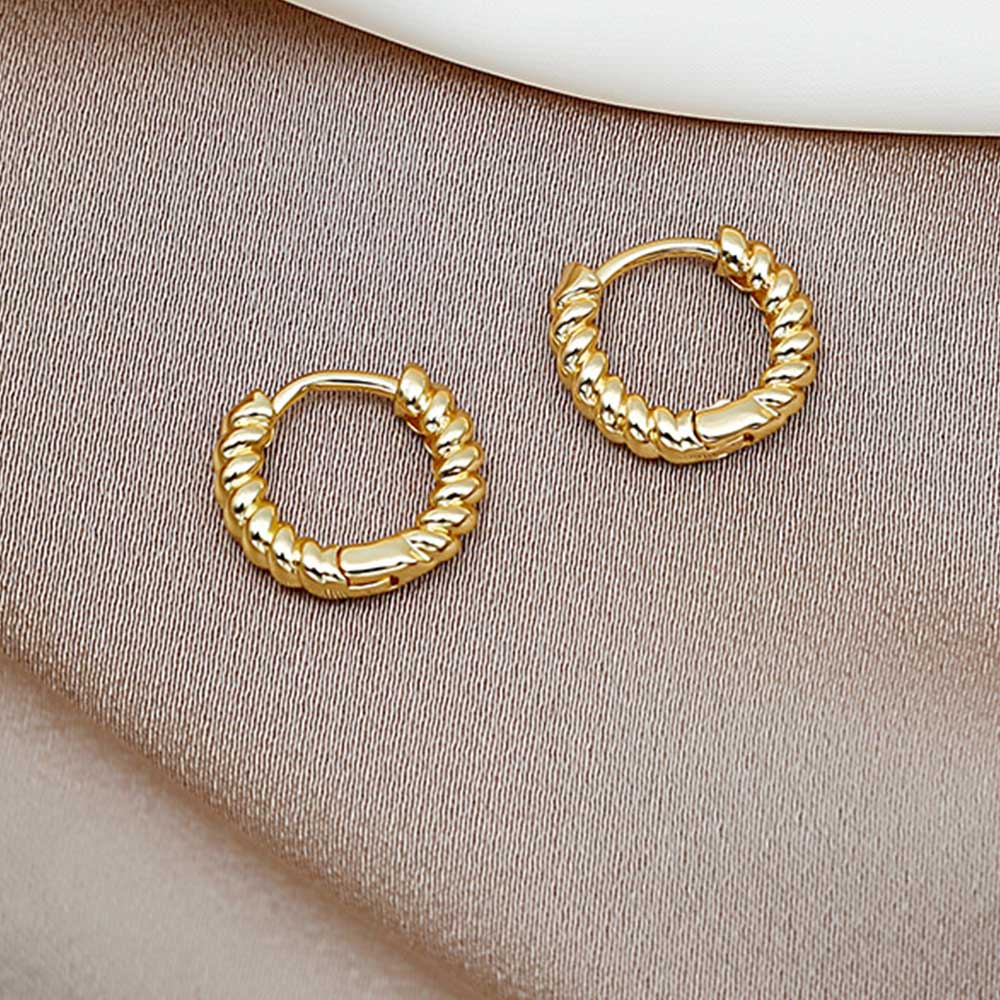 Anting Bulat Kecil Bahan Metal Lapis Emas Untuk Wanita