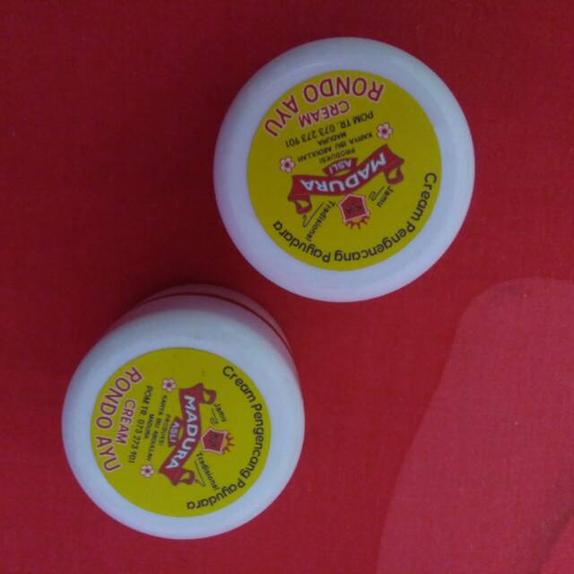 Cream pengencang payudara