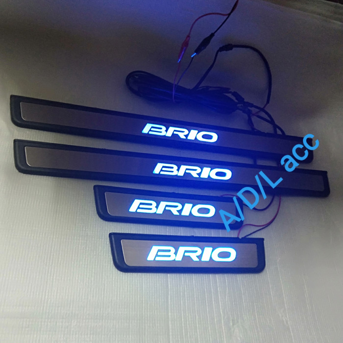 sillplate silplate sealplate injakan samping pintu nyala lampu led mobil honda brio new stenlis