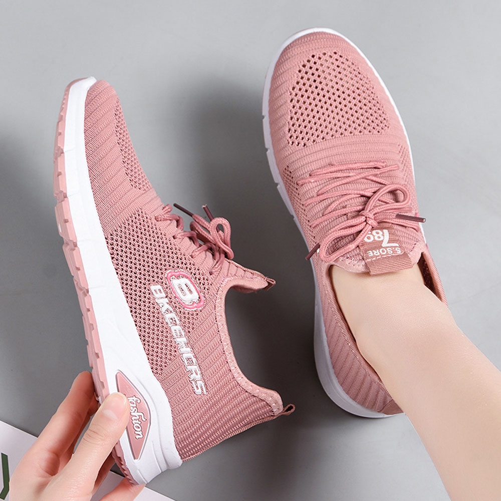 Sepatu wanita sneakers 2022 Sepatu olahraga rajutan terbang sports shoes Bahan Full Karet Anti Licin