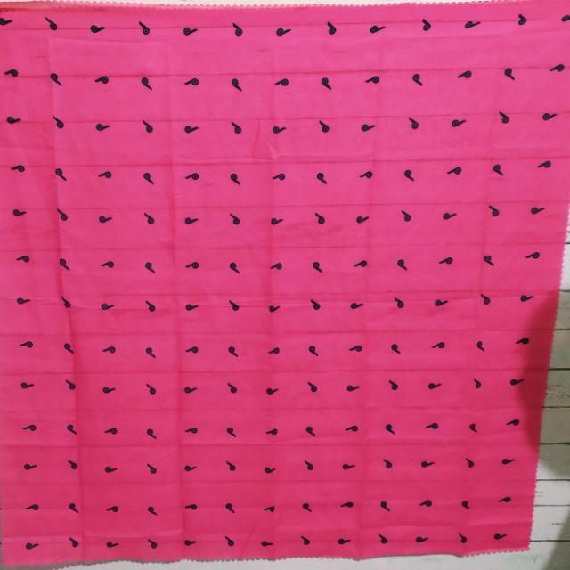 HIJAB SEGIEMPAT  LASER CUT MOTIP AKSARA-pink fanta