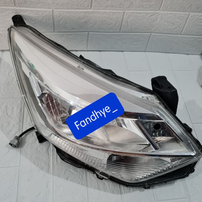 Headlamp Lampu Depan Daihatsu SIGRA LED 2020 ORIGINAL