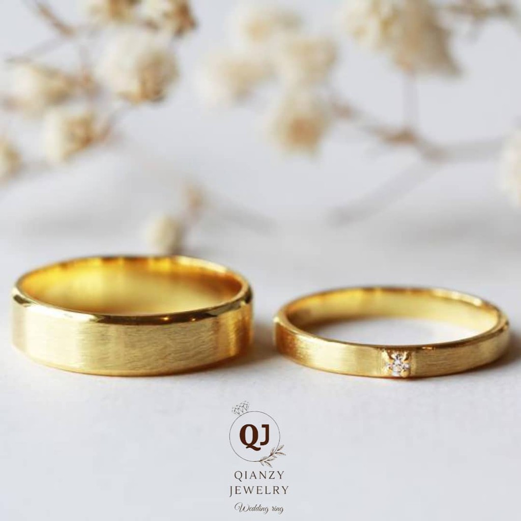 Cincin Tunangan Dan Kawin Couple Perak  gold dan Emas Desain Simpel Menawan