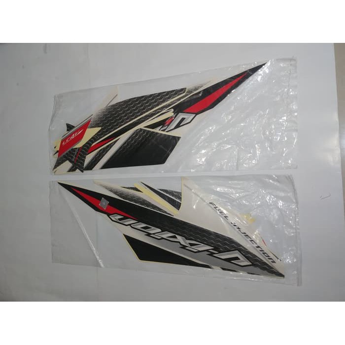 Stiker Bodi &amp; Lis Body &amp; Striping Vixion 2013 Putih Merah