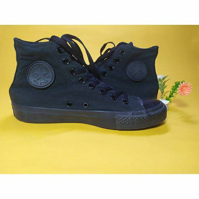 converse full black original