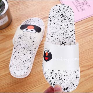  Sandal  Jepit Casual Pria  Wanita Anti Slip Motif Kartun 