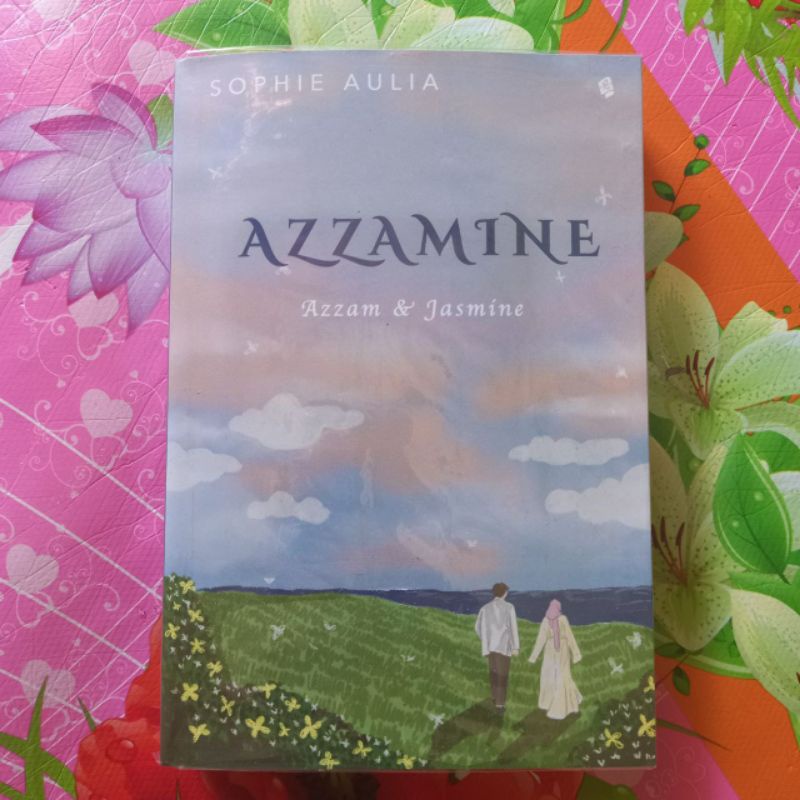 preloved Novel Azzamine by Sophie aulia Ori