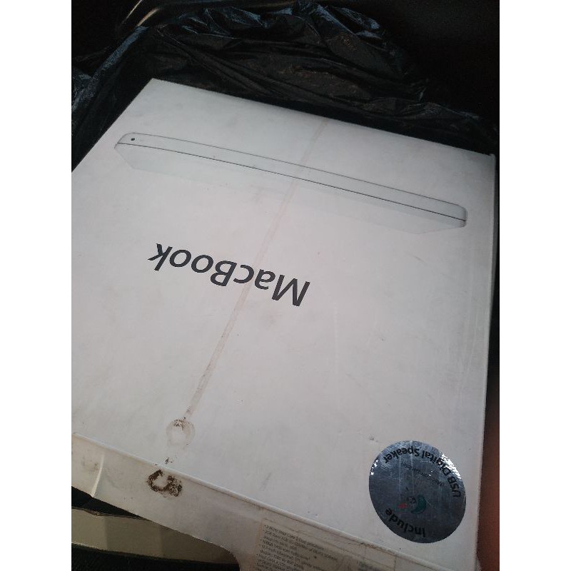 Laptop Apple / MacBook Ram 2/250GB Bekas