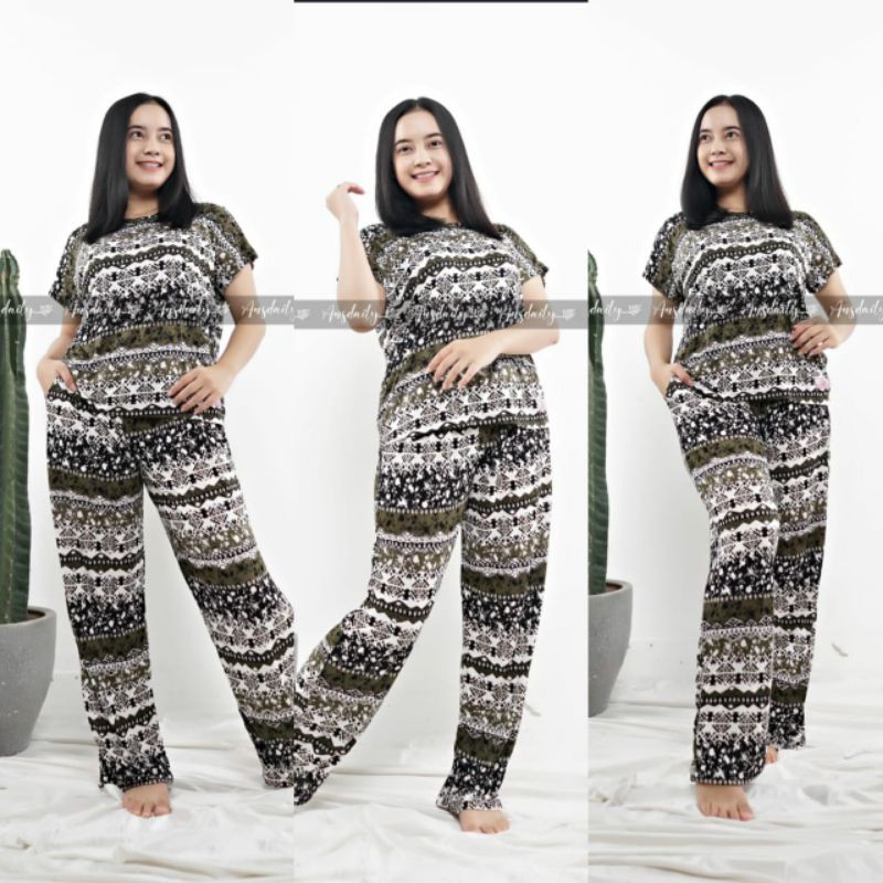 

anssleepwear one set
