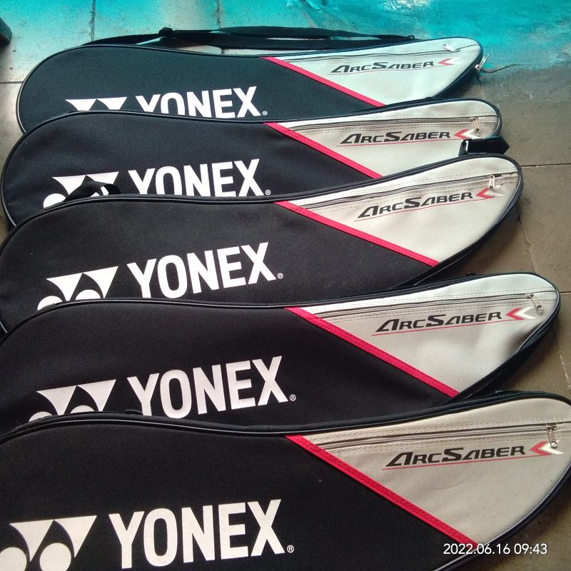 Tas Raket Yonex Arcsaber 10