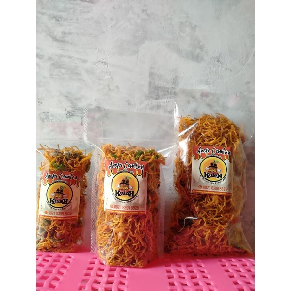 

Serundeng ubi jalar 200gr