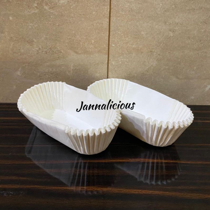 Cupcake Paper Oval (Kertas Alas Risoles) uk. 129x81mm