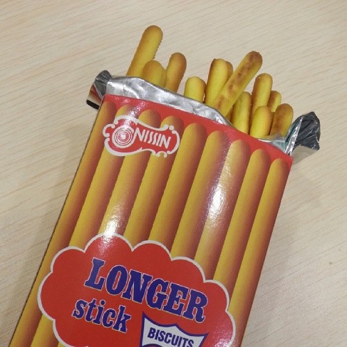 Nissin Biskuit Stick Biskuit Stik Original 100gr Longer Stick Biscuits Nisin Stik Lurus Nis Sin Loger Stick Biscuits