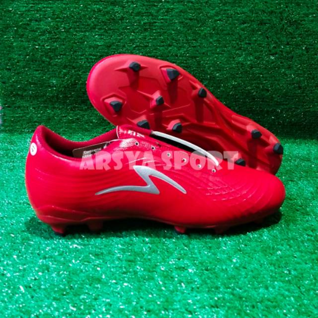 Sepatu Bola KW Super Specs