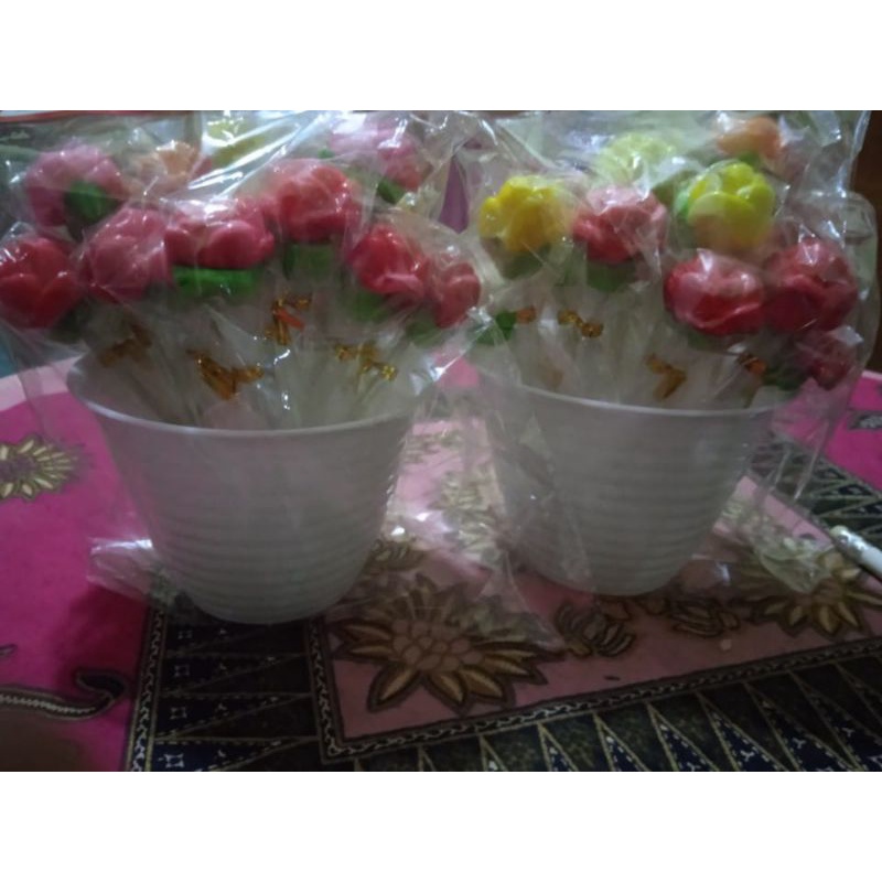

lolipop motif mawar