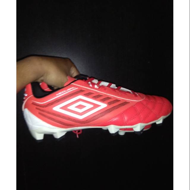 Sepatu Bola Umbro Medusae Premiere HG Original