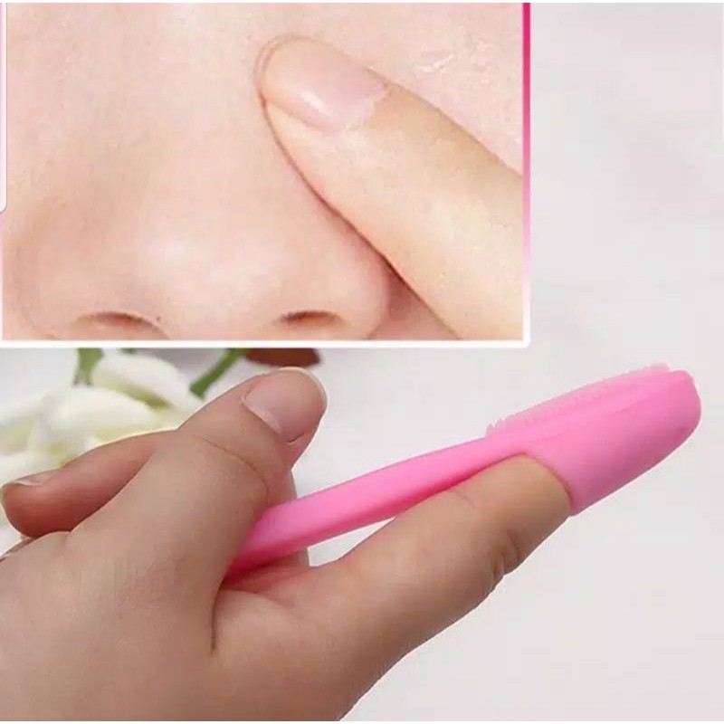 BLACKHEAD FINGER BRUSH / SIKAT KOMEDO TZONE