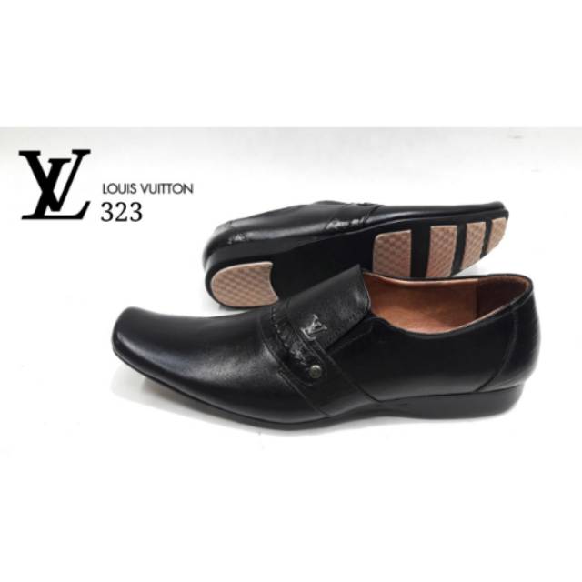 SEPATU PENTOPEL CASUAL PRIA LOUIS VUITTON KULIT LV LEATHER ORI