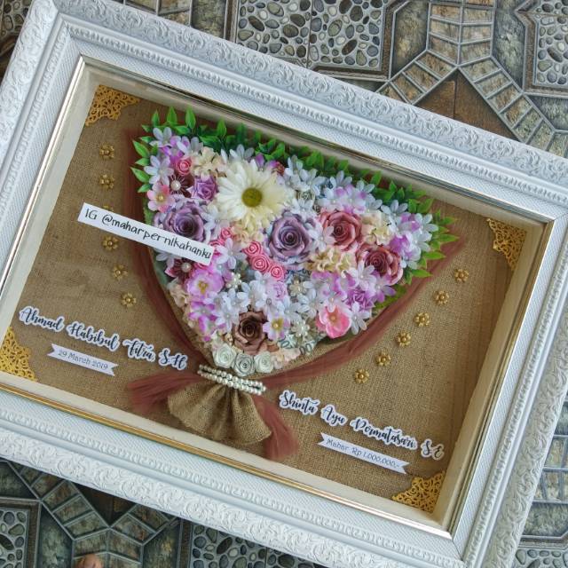 [SERI PREMIUM] Mahar pernikahan / souvenir / figura mahar / bunga bouquet / buket uang kertas 1