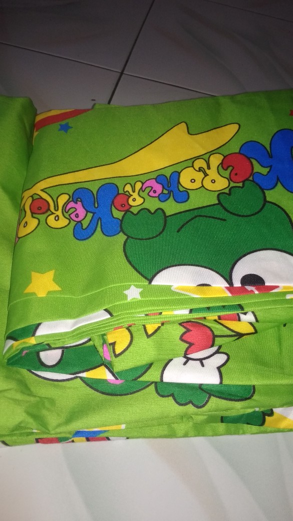 Sprei Bahan Halus Adem Include 2 Sarban 2 Sargul