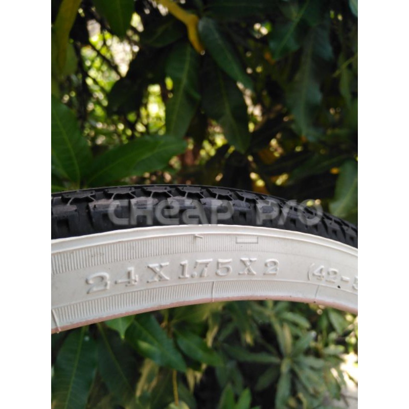 BAN LUAR SEPEDA ONTEL MINION 24 X 1.75 HITAM PUTIH