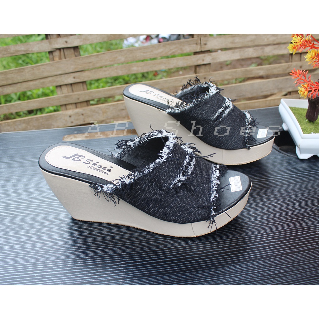 Sandal Wedges Wanita Kokop Rumbai / Selop Sendal Casual Murah DE 08