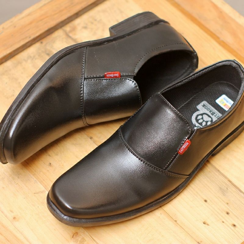 PANTOFEL CALM - EASTBROOK | Sepatu Kerja Pria Pantofel Non Tali Slop Formal Casual Original Murah