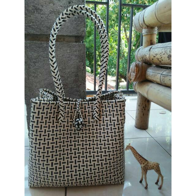 TAS JALI - TAS ANYAM - TAS HANDMADE - TAS KEKINIAN